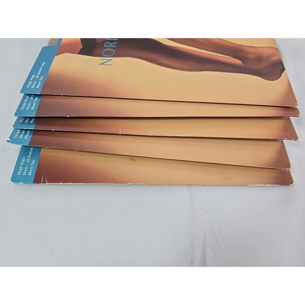 5 Pair Nordstrom Sheer Pantyhose Beige Black 20 Denier Leg Size B NEW‎